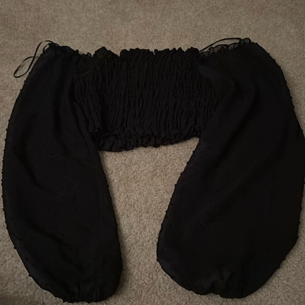 cotton on balloon sleeve crop top